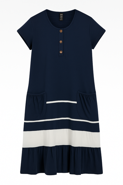 Women’s casual dress with pockets