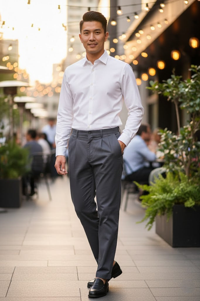 Men’s classic chino pants