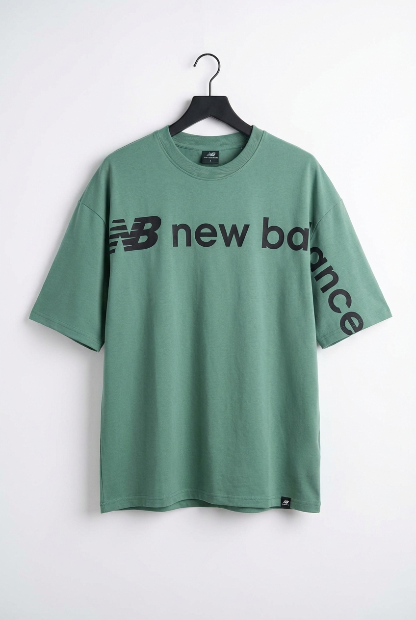 Men’s (New Balance) Oversized T-Shirt
